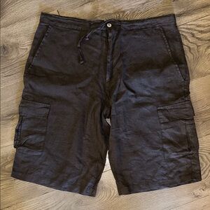 Barneys New York Women’s Brown Linen Cargo Shorts size Large NWOT